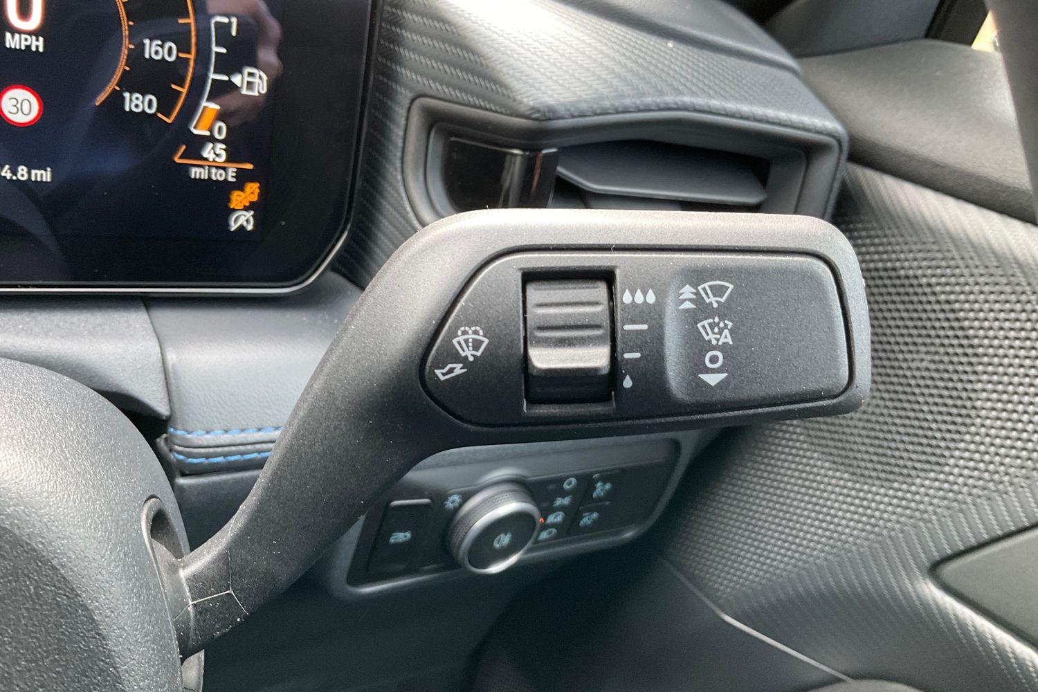 Ford MUSTANG Photo 14