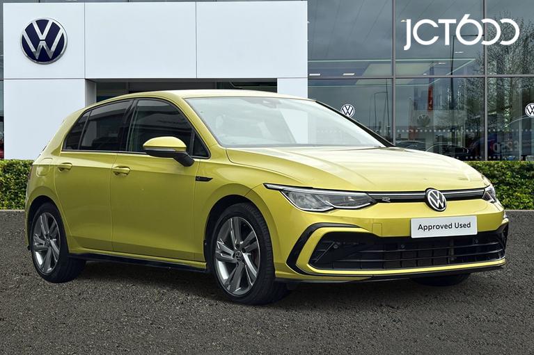 Used 2021 Volkswagen Golf 1.5 eTSI MHEV R-Line Hatchback 5dr Petrol Hybrid DSG Euro 6 (s/s) (150 ps) Yellow at JCT600