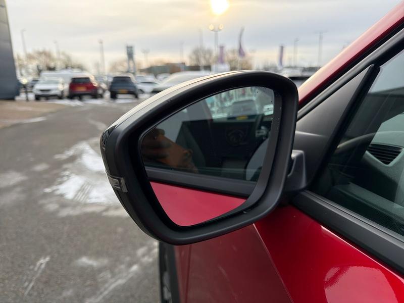 Used Peugeot 2008 SD74FRU 25