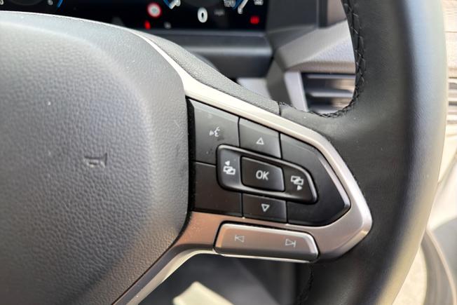 VOLKSWAGEN Transporter Photo 17