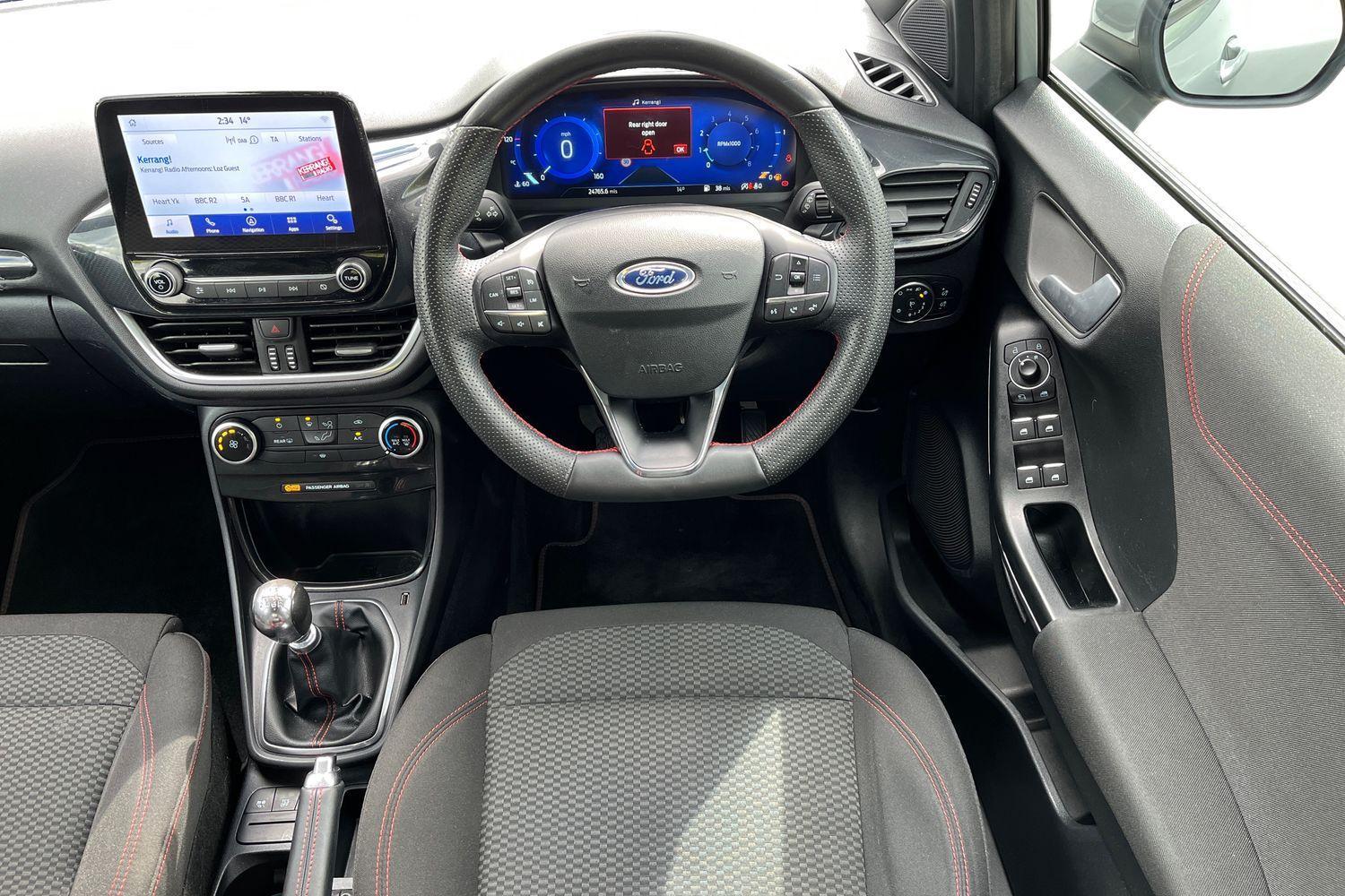 Ford PUMA Photo 10