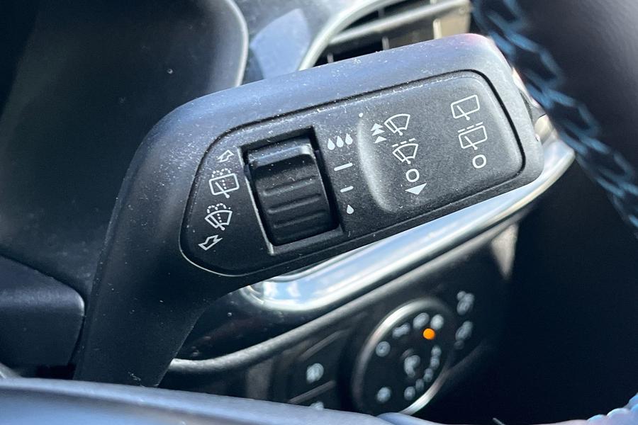 Ford Fiesta Photo autoimg-50e36964eadd8ff4dea1cc89249a8caabf9898dc.jpg