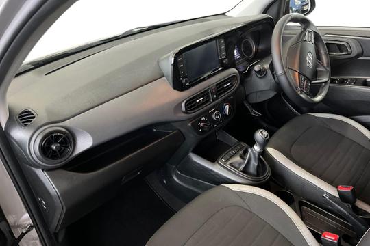 Hyundai i10 Photo autoimg-50e472a63ccbd987a496967ea3bfe2af6cd5c13d.jpg