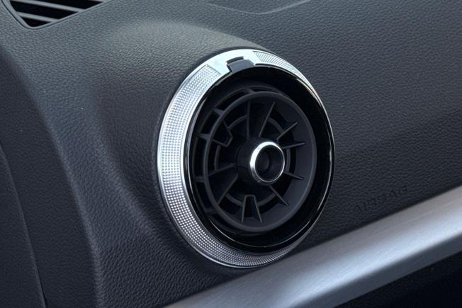 AUDI Q2 Photo 42