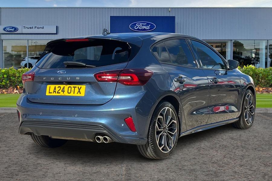 Ford Focus Photo autoimg-50e6edd9c1e5b68c446b2d9dd892a21eaf7540a6.jpg