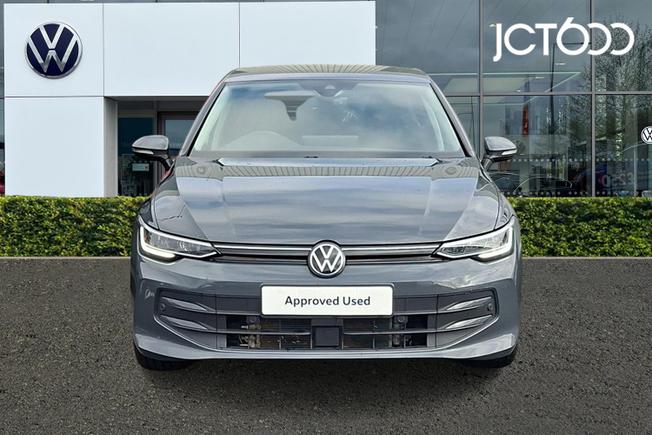 VOLKSWAGEN Golf Photo 8