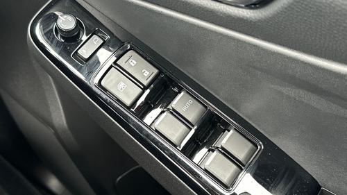 Isuzu D-Max Photo autoimg-50e7bd64a7f1ce86a6479e2ac3ef339948e30f69.jpg