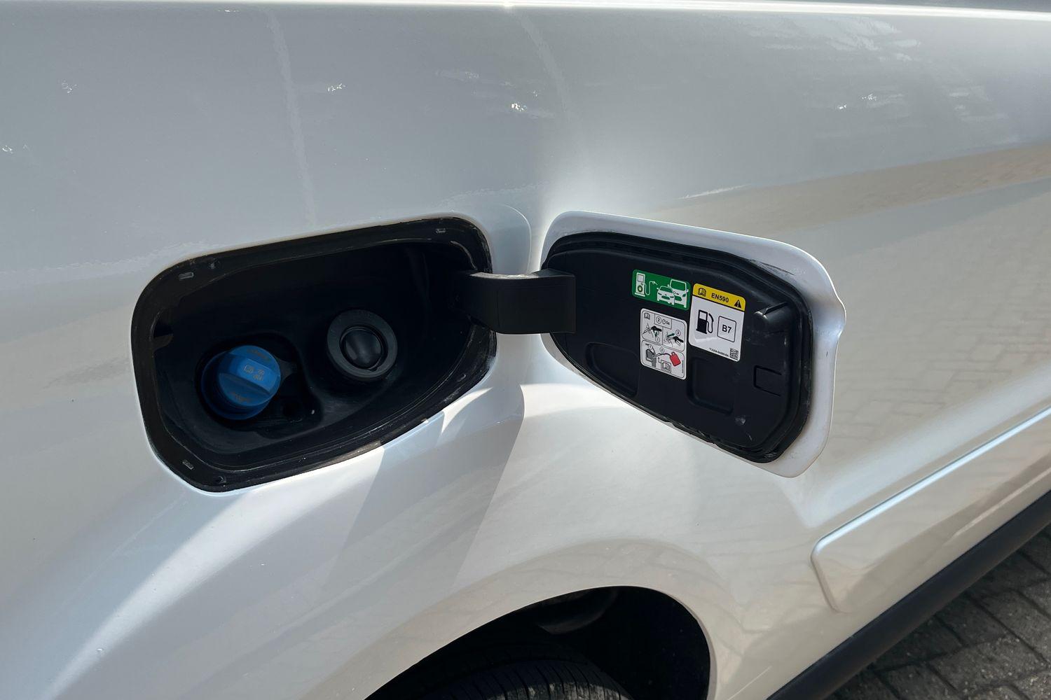 Ford TRANSIT CONNECT Photo 7