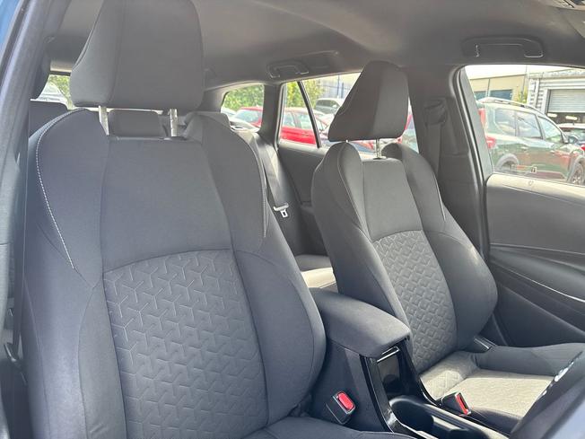 TOYOTA Corolla Photo 36
