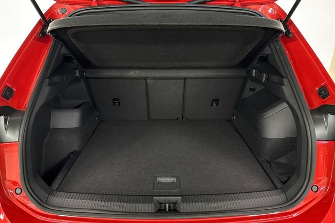 VOLKSWAGEN Tiguan Photo 12