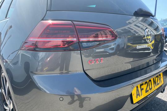 Volkswagen Golf GTI Performance Photo autoimg-50ebaaba08c9a524d55fab538caa132adc6628f8.jpg