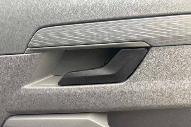 VOLKSWAGEN Transporter Photo 27