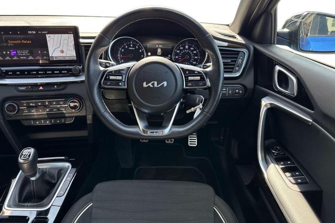 KIA Xceed Photo 11
