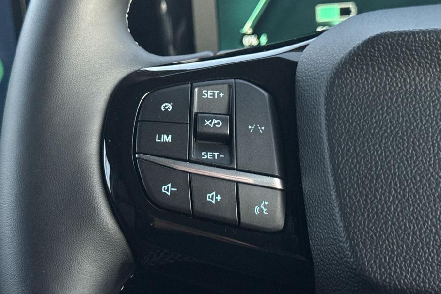 Used Ford E-TRANSIT COURIER 26