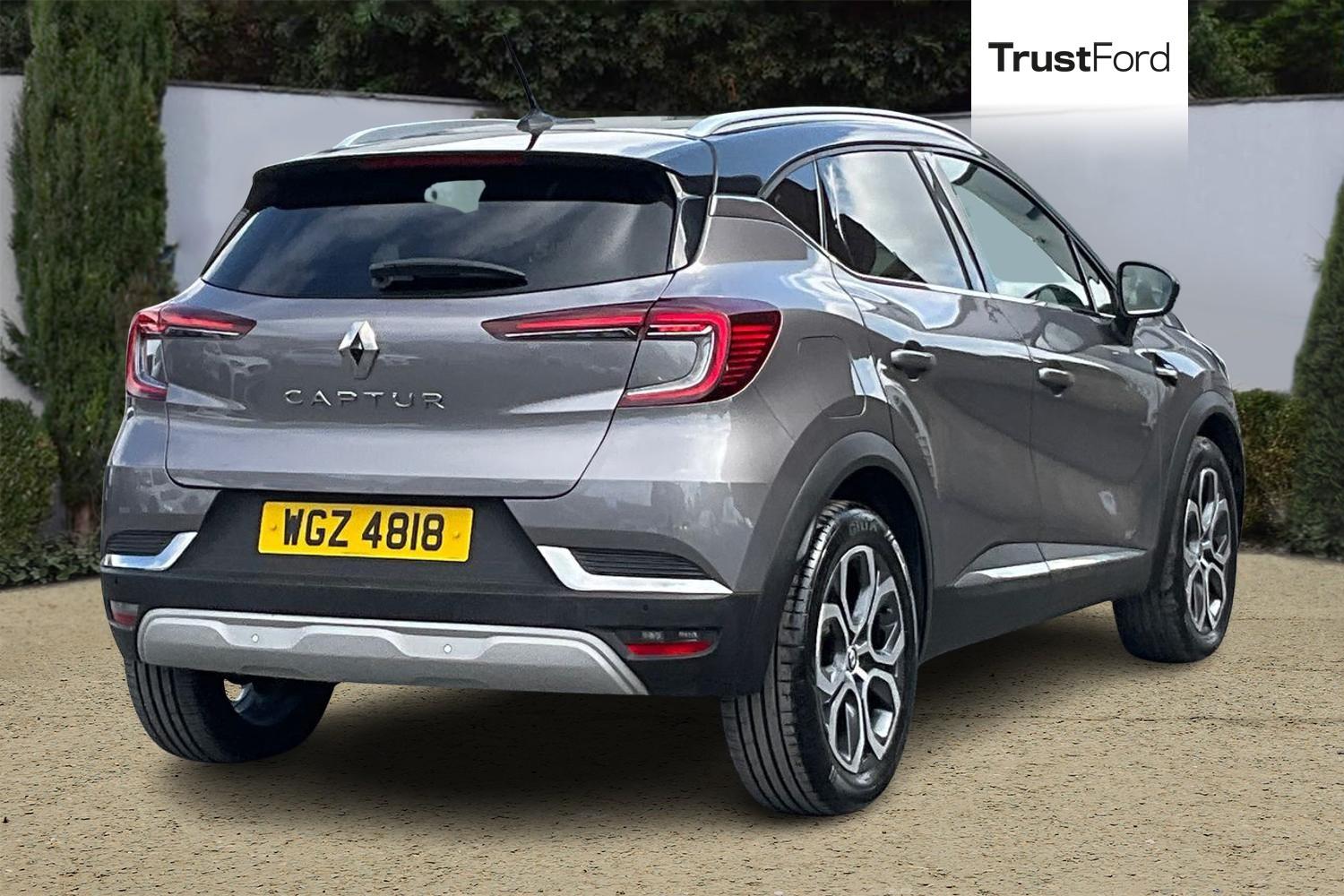 Renault CAPTUR Photo 3