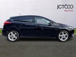 FORD Focus Photo 4