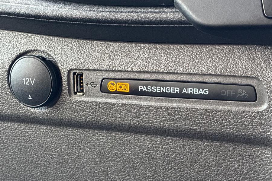 Ford TRANSIT Photo autoimg-50f76c92849325f7c87e60543ff890d1dc18f5dc.jpg