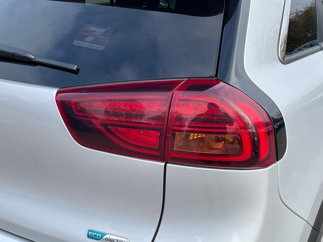 Kia Niro Photo 18