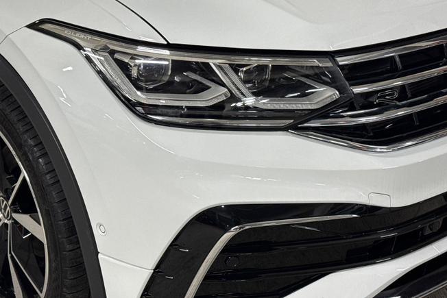 VOLKSWAGEN Tiguan Photo 19