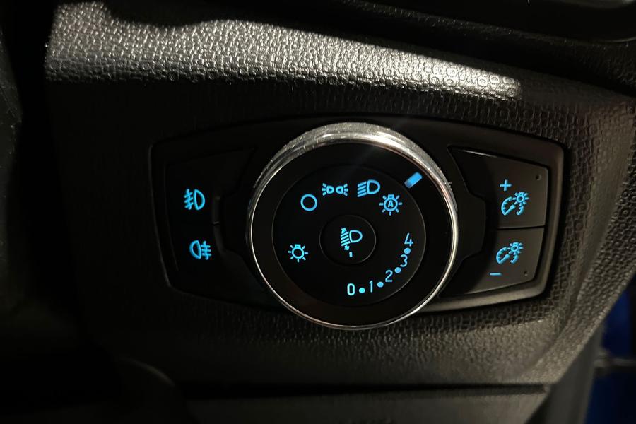 Ford EcoSport Photo autoimg-50fb08c8ea435049e1bf6b343bf91863e07dae2b.jpg