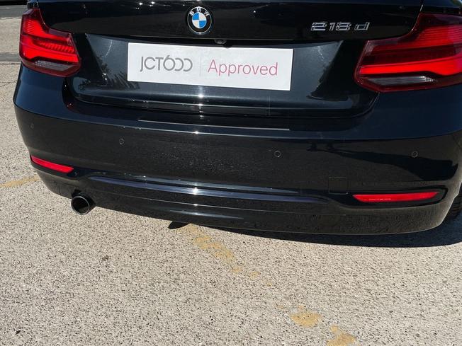 BMW 2 Series Photo 26