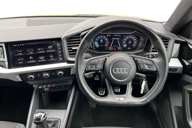 AUDI A1 Photo 11