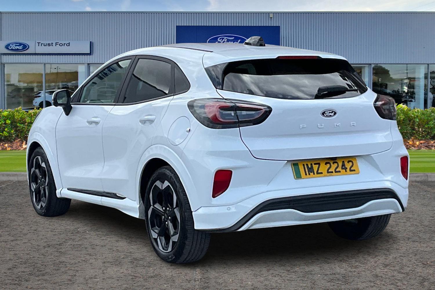 Ford Puma Gen-E Photo 1