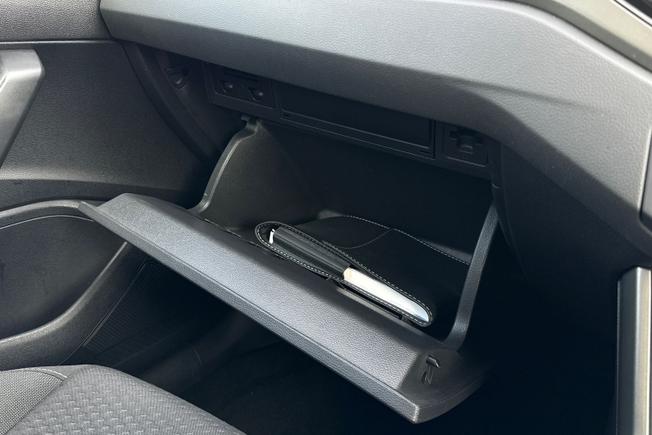 Volkswagen Polo Photo 25