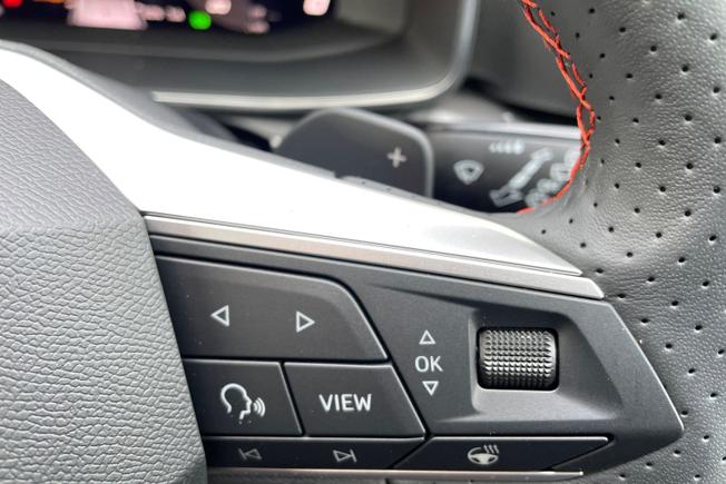 SEAT Leon Photo 17
