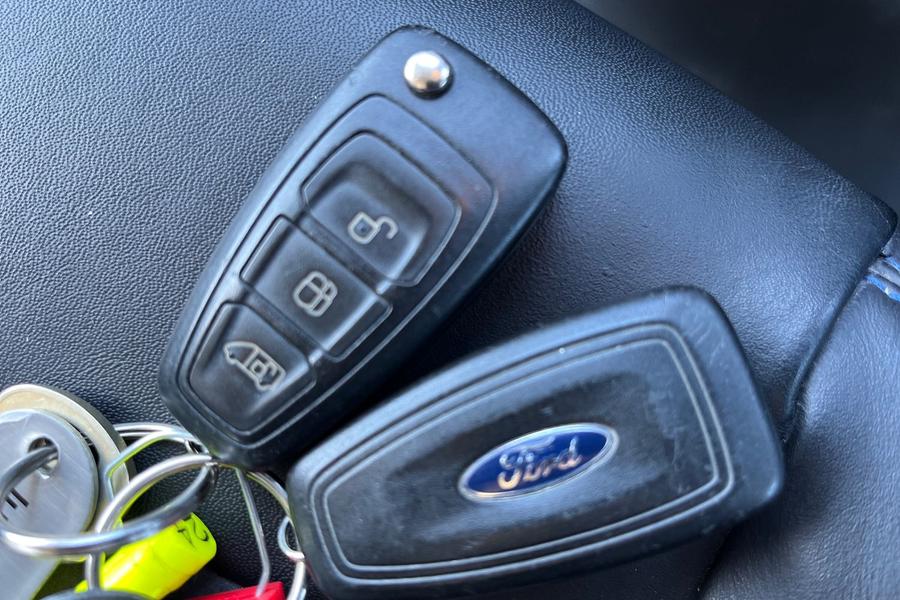 Ford TRANSIT CUSTOM Photo autoimg-510241c8c3ba8febacb704557536ab4a8110867f.jpg