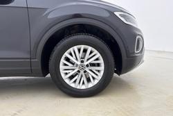 VOLKSWAGEN T-ROC Photo 5