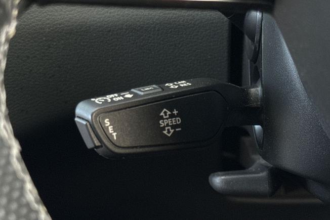 AUDI A6 Avant Photo 37