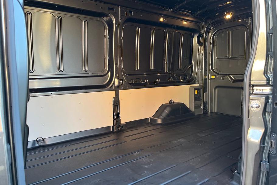 Used FORD E-TRANSIT MJ75CVC 4