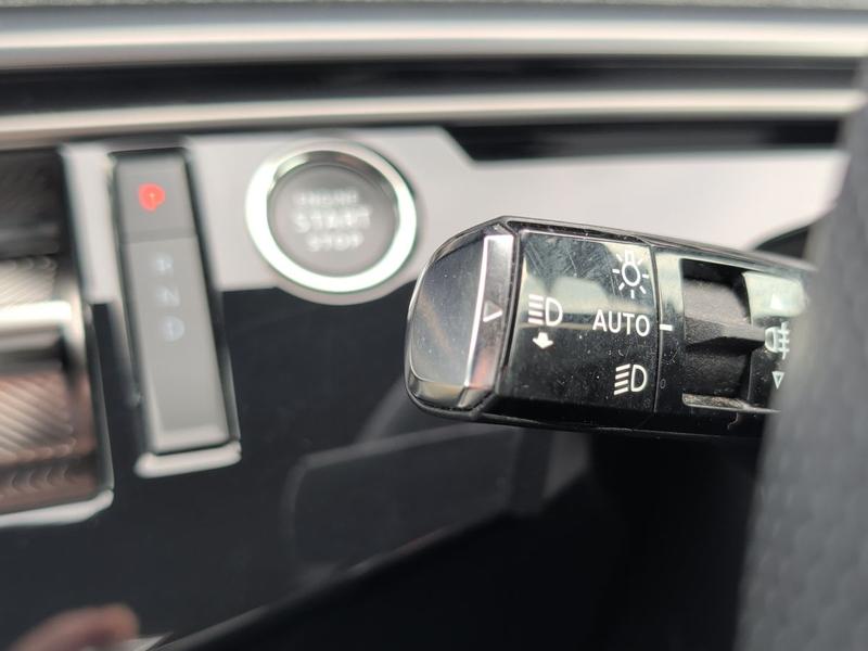 Used Peugeot E-3008 YC74BHK 22