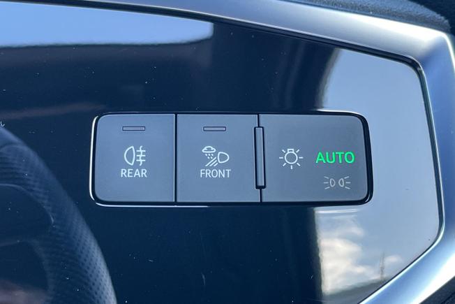 AUDI Q3 Photo 32