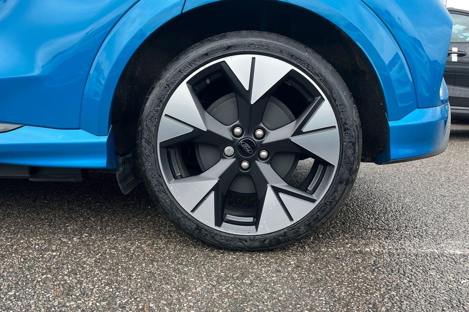 Ford Puma Gen-E Photo 7