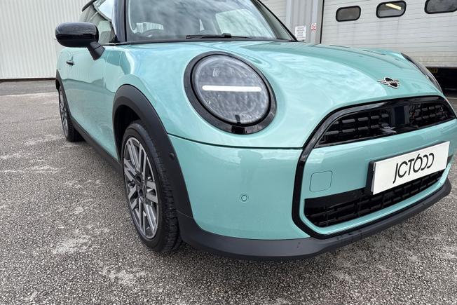 MINI Cooper Photo 19