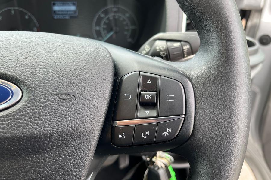Ford TRANSIT CUSTOM Photo autoimg-511c389ffd9a2d734c465e0e49f63df4559ae1a6.jpg
