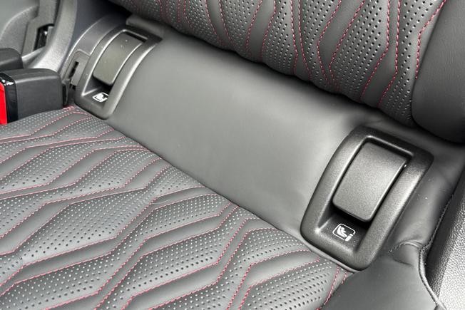 AUDI Q7 Photo 28