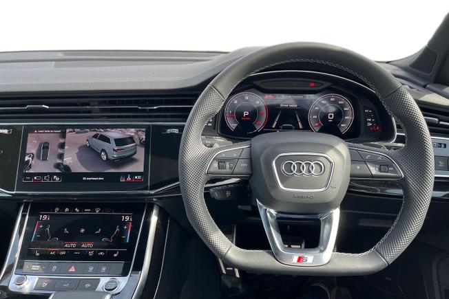 Audi Q7 Photo 11