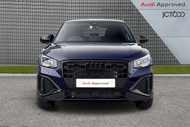 Audi Q2 Photo 8