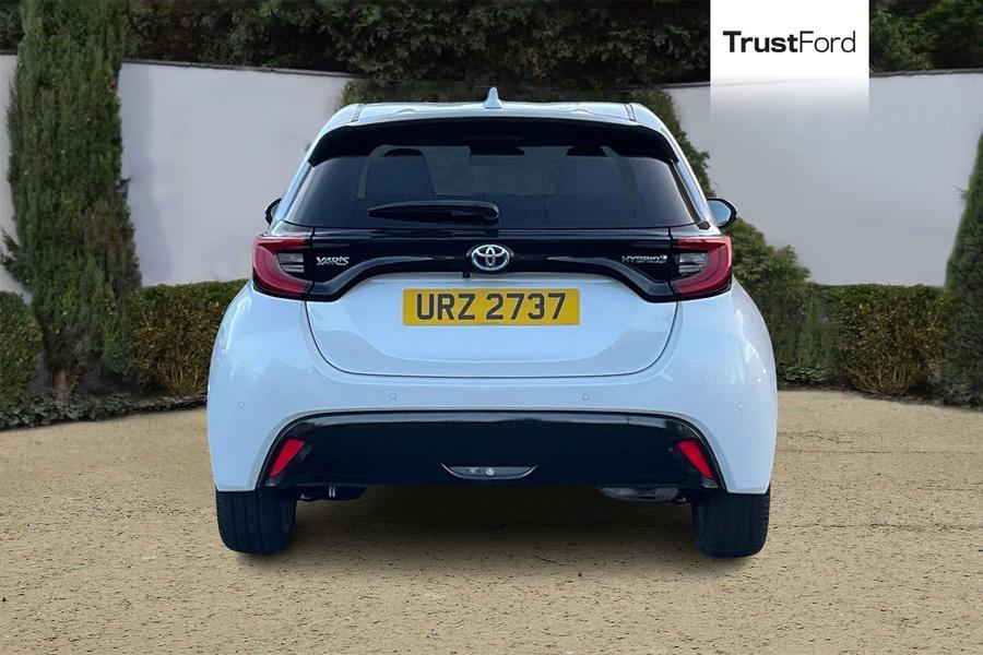 Toyota Yaris Photo autoimg-511e5c64dc9c96cf029ab073dc8c7d03a18f159d.jpg