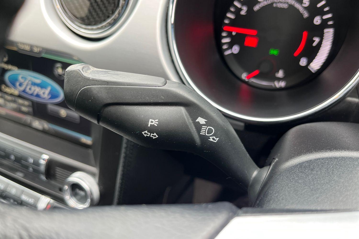 Ford MUSTANG Photo 13