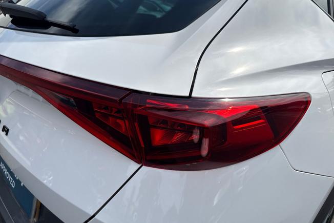 CUPRA Formentor Photo 18