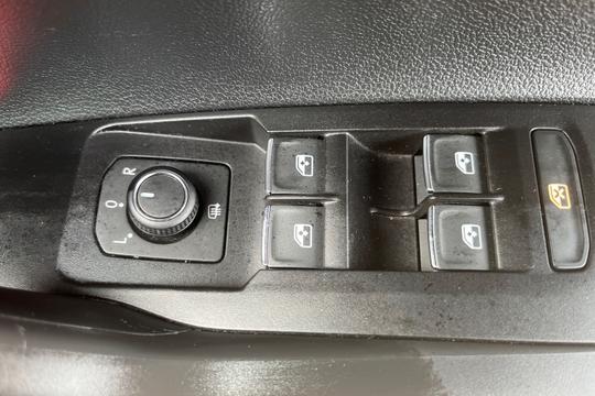 Volkswagen Polo Photo autoimg-5125e2b6a8d9977b619a128d65c3772ef9ff8b09.jpg