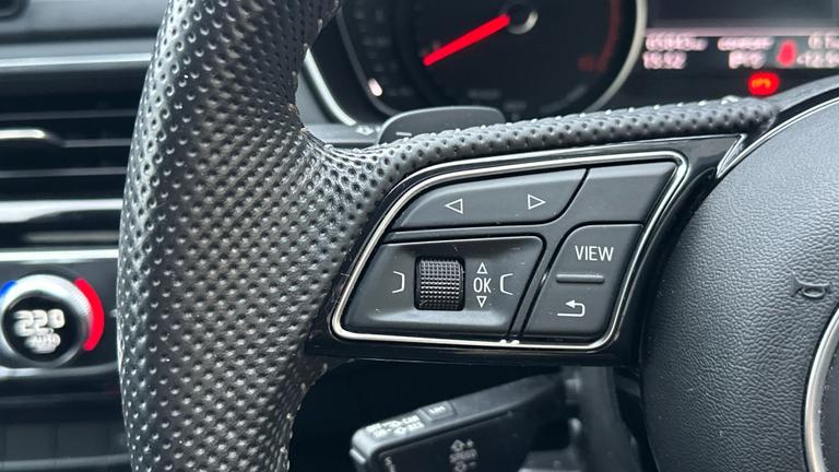 Used Audi A4 Avant AO69DVF 15