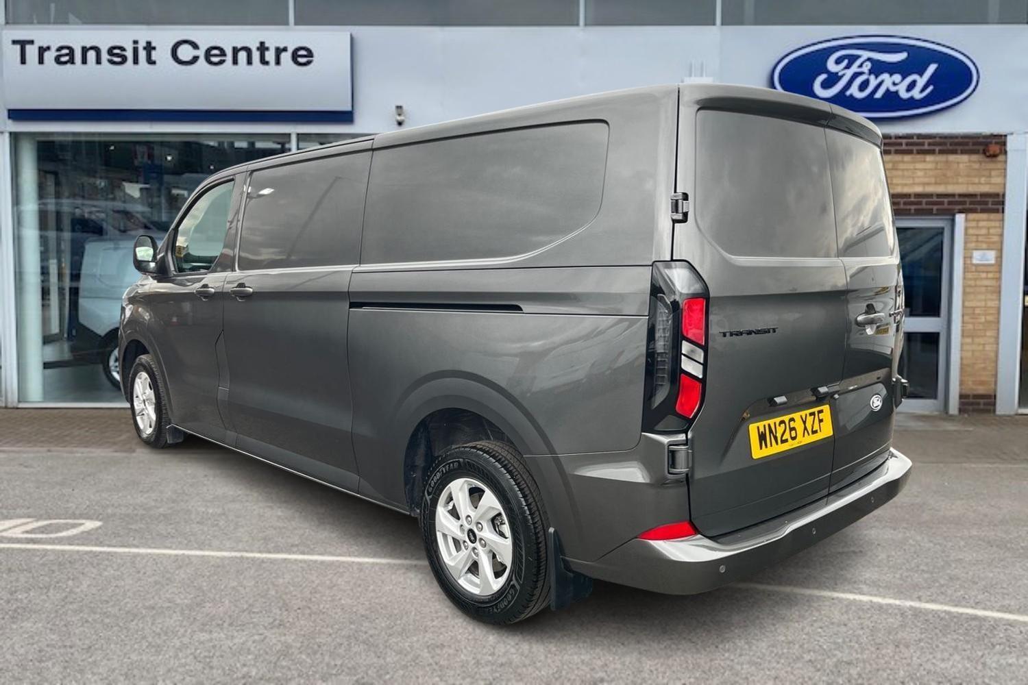 Ford TRANSIT CUSTOM Photo 1