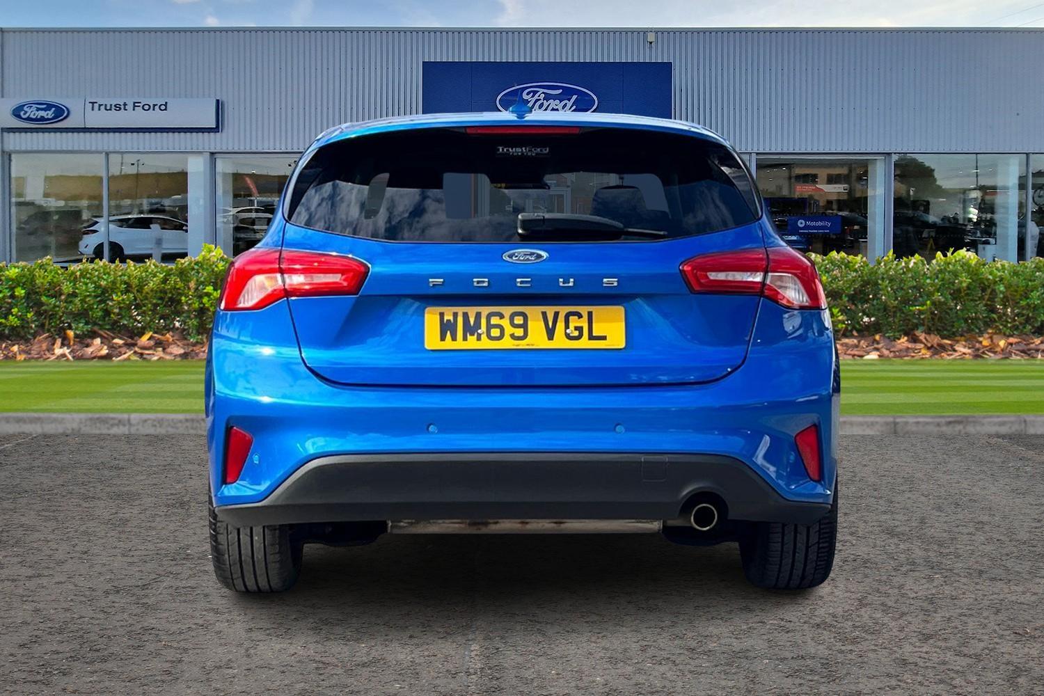 Ford FOCUS Photo 6
