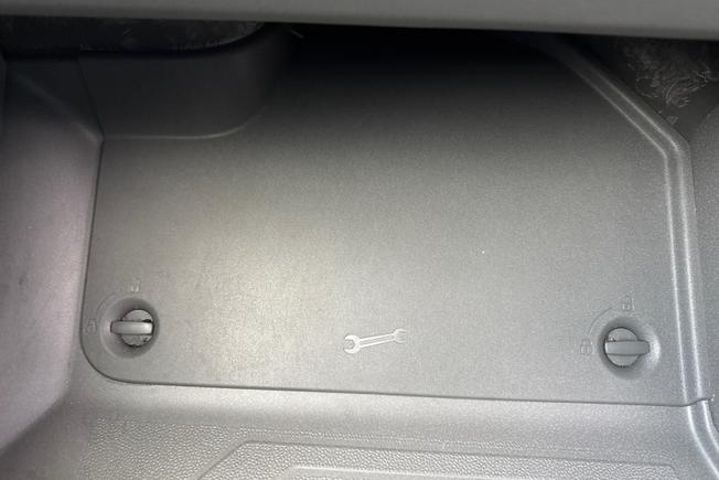 VOLKSWAGEN Crafter Photo 36