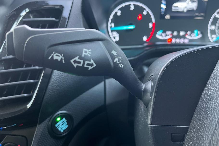 Used Ford TOURNEO CONNECT 14